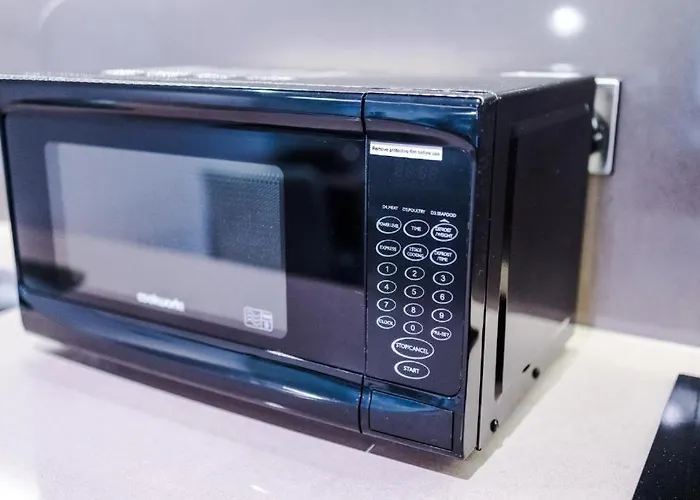 Winter Sale! Lovely Abode - Sleeps 6 Апартаменты *