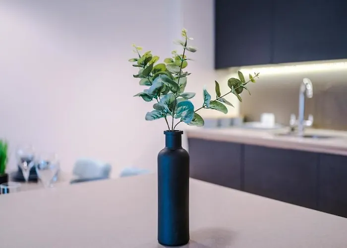 Winter Sale! Lovely Abode - Sleeps 6 * Йорк