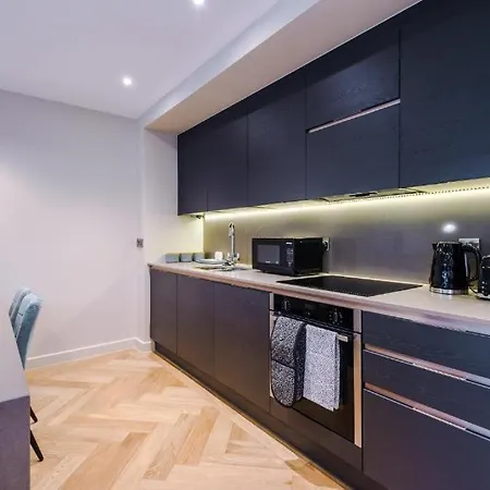 Exquisite Abode Sleeps 6! Appartement *
