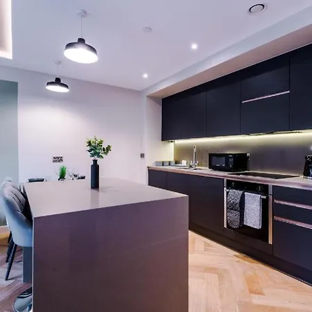 Exquisite Central York Abode - Sleeps 6 Daire *