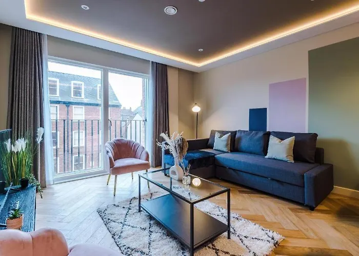 Winter Sale! Lovely Abode - Sleeps 6 * 约克