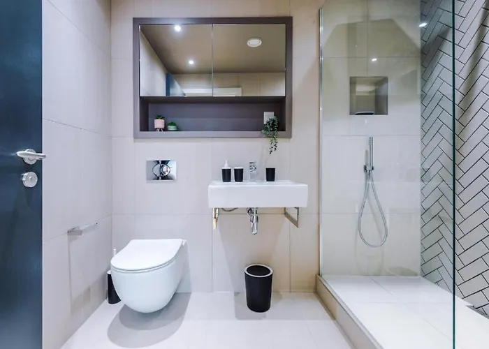 Winter Sale! Lovely Abode - Sleeps 6 *