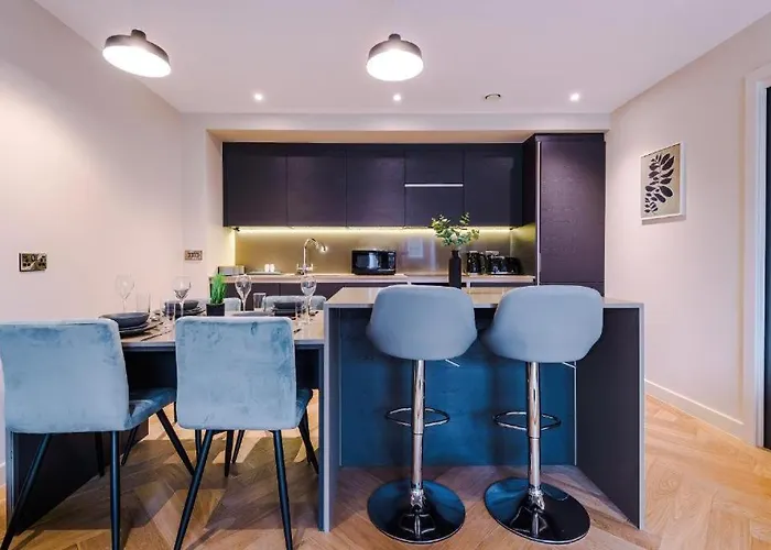 Winter Sale! Lovely Abode - Sleeps 6 *