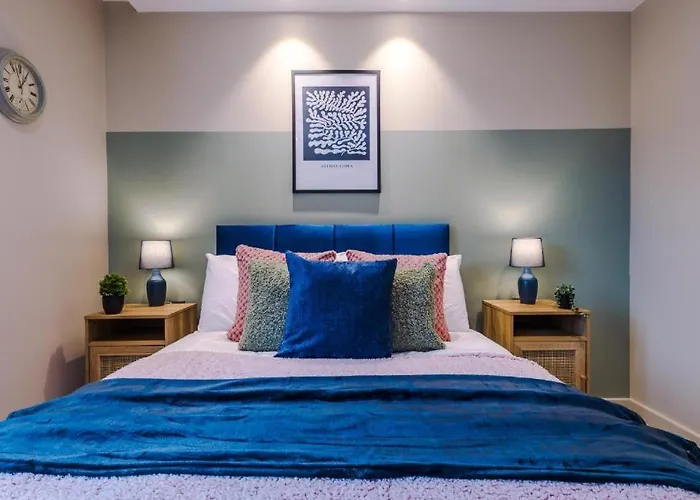 Winter Sale! Lovely Abode - Sleeps 6 *